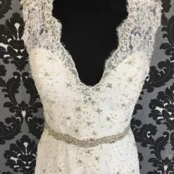 WEDDING DRESSES Jasmine Lace Ivory Size 12 Lace Fit & Flare V-Neck Women