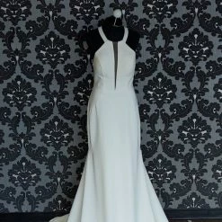 Something Blue WEDDING DRESSES Stella York 7024 Wedding Dress Size 12 Crepe Ivory Sleeveless Sheath