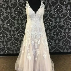 Something Blue Stella York Wedding Dress Tulle W/ Lace Ivory Size 18