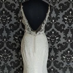 Something Blue Essense D2388 Wedding Dress Size 12 Lace/Chiffon Ivory Sleeveless WEDDING DRESSES
