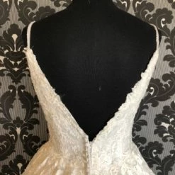 Something Blue WEDDING DRESSES Maggie Sottero Wedding Dress Lace/Sequin Ivory Size 8