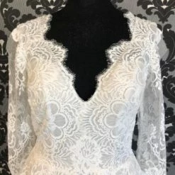 Something Blue Calla Blanche Size 14 Ivory V-Neck Long Sleeve Lace Ballgown