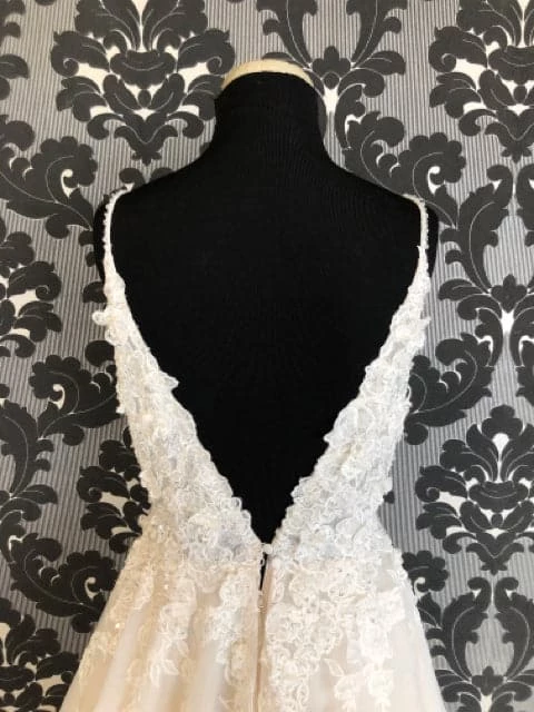 Something Blue Jasmine Couture Wedding Dress Lace/Tulle Champagne/Ivory Size 8 WEDDING DRESSES 7 Something Blue Jasmine Couture Wedding Dress Lace/Tulle Champagne/Ivory Size 8 WEDDING DRESSES