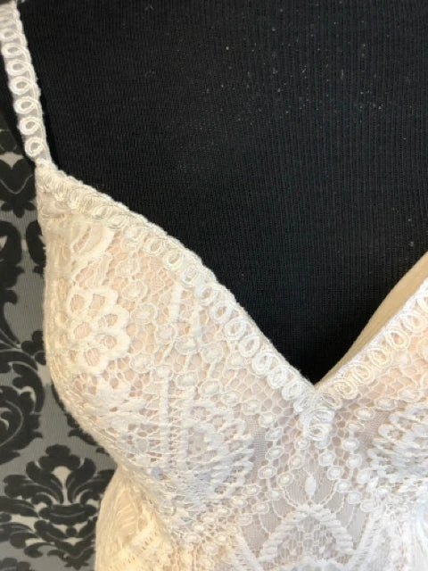 Something Blue Disney D265 "Pocahontas" Size 12 Ivory Lace Fit & Flare WEDDING DRESSES 4 Something Blue Disney D265 "Pocahontas" Size 12 Ivory Lace Fit & Flare WEDDING DRESSES