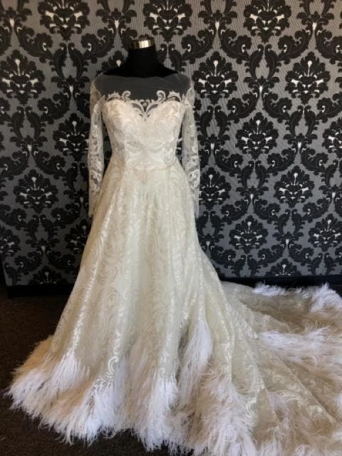 Something Blue Casablanca Women's Wedding Dress Lace Ivory/Silver Size 16 4 Something Blue Casablanca Women's Wedding Dress Lace Ivory/Silver Size 16