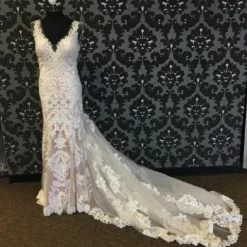 Something Blue Wedding Madison James Size 14 WEDDING DRESSES