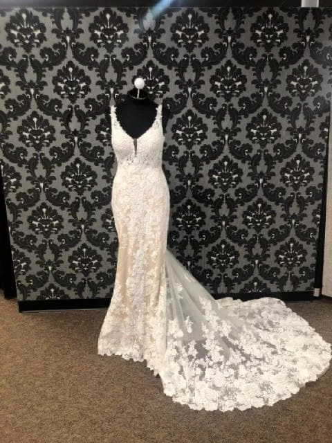 Something Blue Martina Liana Ml1030zz Women's Wedding Dress Lace Ivory/Nude WEDDING DRESSES 3 Something Blue Martina Liana Ml1030zz Women's Wedding Dress Lace Ivory/Nude WEDDING DRESSES