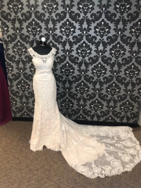 Something Blue Essense Of Australia D2322 Wedding Dress Sequin/Lace AS IS SMALL STAIN FRONT 3 Something Blue Essense Of Australia D2322 Wedding Dress Sequin/Lace AS IS SMALL STAIN FRONT