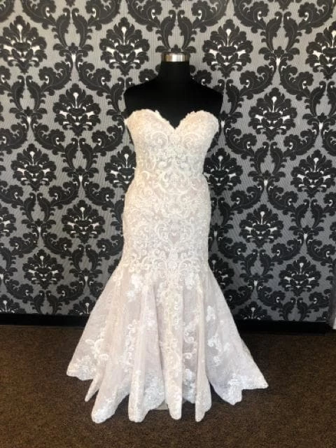 Something Blue Allure 9666 Women Wedding Dress Lace Ivory/Nude Size 16 WEDDING DRESSES 3 Something Blue Allure 9666 Women Wedding Dress Lace Ivory/Nude Size 16 WEDDING DRESSES