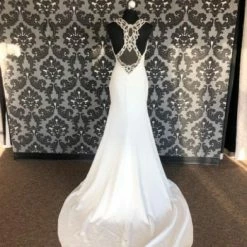Something Blue Pronovias Size 8 WEDDING DRESSES