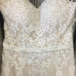 Something Blue Mori Lee Tulle & Lace Ivory Champagne Size 8 Strapless A-line WEDDING DRESSES