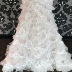 Something Blue WEDDING DRESSES Galina Wedding Dress Lace Ivory & Blush Size 8 Sleeveless