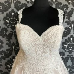 Something Blue Essense Of Australia D2605IVZP Wedding Dress Tulle/Lace Size 24 WEDDING DRESSES