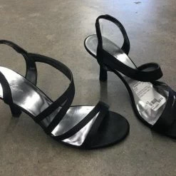 Something Blue NEW ARRIVALS Jacqueline Ferrar Rikki Women Shoe Satin/Mesh Black Size 9.5 SHOES