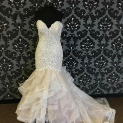 Something Blue Wedding Allure Bridal Size 14 WEDDING DRESSES