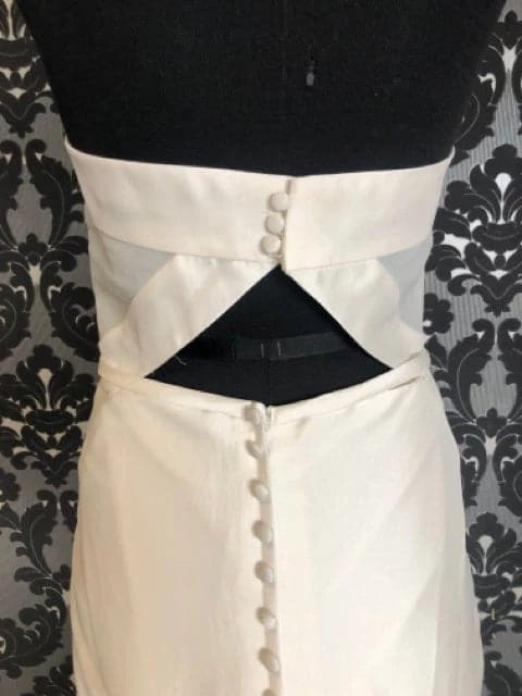 Something Blue Stella York 6774ZZ Bengaline Ivory Size AS IS LARGE RUN, BODICE SEPARATING, SNAG WEDDING DRESSES 7 Something Blue Stella York 6774ZZ Bengaline Ivory Size AS IS LARGE RUN, BODICE SEPARATING, SNAG WEDDING DRESSES