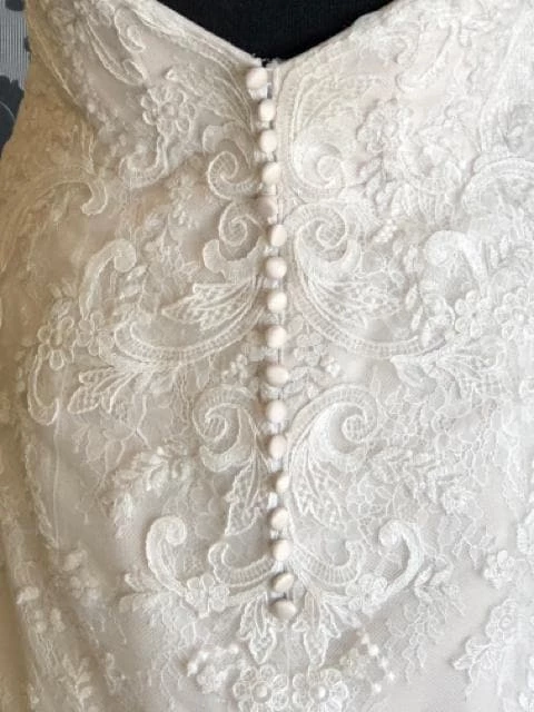 Something Blue Maggie Sottero Wedding Dress Lace Ivory Size 8 Strapless 7 Something Blue Maggie Sottero Wedding Dress Lace Ivory Size 8 Strapless