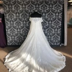 Something Blue Essense Of Australia B2525 Women's Wedding Dress Lace/Tulle WEDDING DRESSES