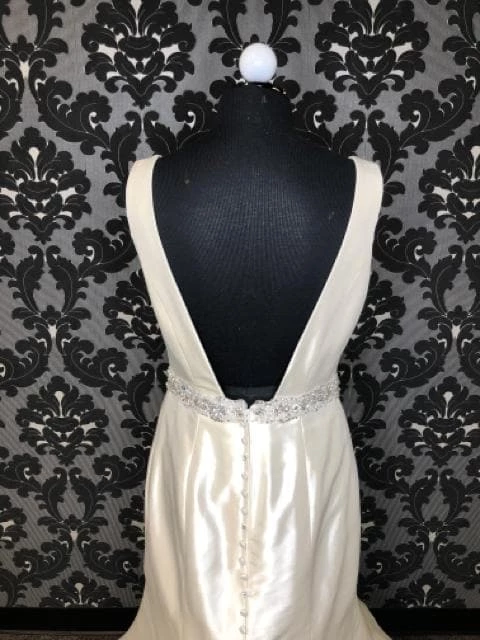 Something Blue WEDDING DRESSES Allure Bridal 9106 Women Wedding Dress Satin Ivory Size 12 7 Something Blue WEDDING DRESSES Allure Bridal 9106 Women Wedding Dress Satin Ivory Size 12