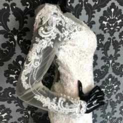 Something Blue WEDDING DRESSES Mori Lee Women's Wedding Dress Lace Ivory Size 6 Long Sleeve