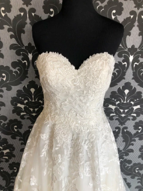 Something Blue Stella York 6776IVZP Wedding Dress Tulle/Lace Ivory Size 8 WEDDING DRESSES 4 Something Blue Stella York 6776IVZP Wedding Dress Tulle/Lace Ivory Size 8 WEDDING DRESSES