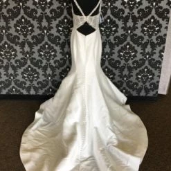 Something Blue WEDDING DRESSES Mori Lee V-Neck Wedding Dress Bengaline Ivory Size 12
