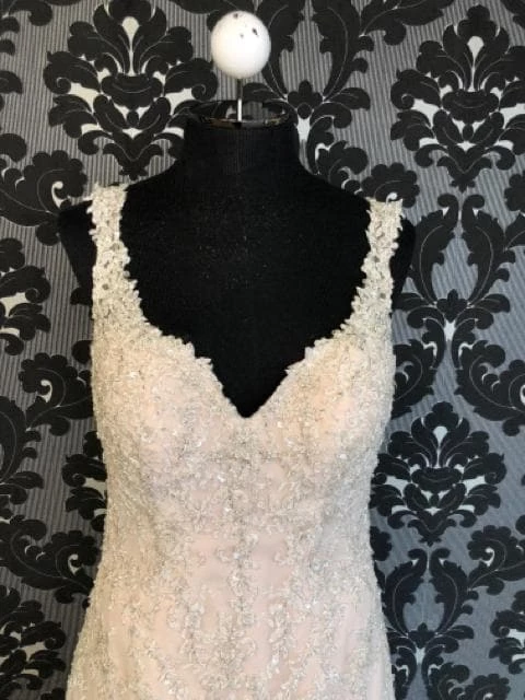 Something Blue WEDDING DRESSES Stella York 6401DM Women's Wedding Dress Beaded Ivory/Champagne 4 Something Blue WEDDING DRESSES Stella York 6401DM Women's Wedding Dress Beaded Ivory/Champagne