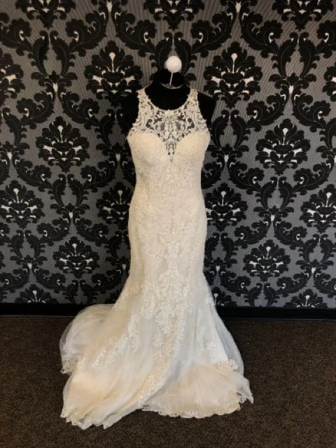 Something Blue Essense Of Australia D2174 Wedding Dress Beaded Lace AS IS- HOLES IN MESH/STAINS 3 Something Blue Essense Of Australia D2174 Wedding Dress Beaded Lace AS IS- HOLES IN MESH/STAINS