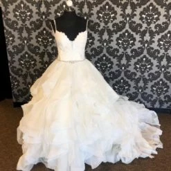 Something Blue Mori Lee Women's Wedding Dress Tulle/Lace Ivory Size 8 Tulle