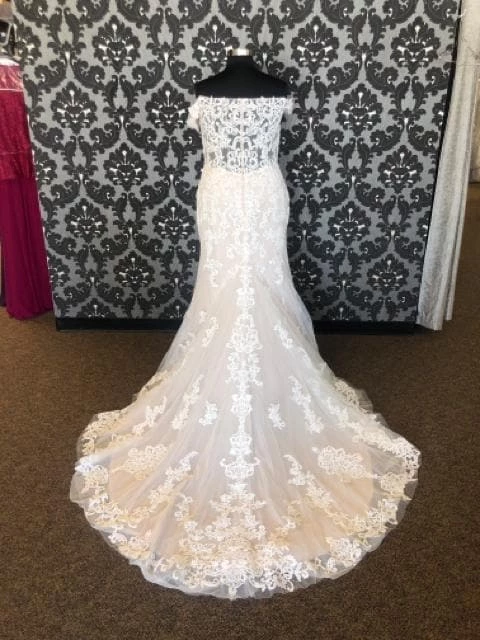 Something Blue Private Label Women Wedding Dress Lace Ivory/Blush Size 28 WEDDING DRESSES 6 Something Blue Private Label Women Wedding Dress Lace Ivory/Blush Size 28 WEDDING DRESSES