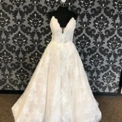 Something Blue Calla Blanche Size 14 Ivory And Nude V-Neck Strapless Lace Ballgown WEDDING DRESSES