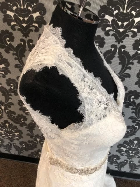 Something Blue Women Wedding Dress Lace Ivory Size 12 Cap Sleeve Fit & Flare WEDDING DRESSES 6 Something Blue Women Wedding Dress Lace Ivory Size 12 Cap Sleeve Fit & Flare WEDDING DRESSES