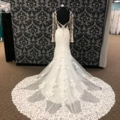 Something Blue WEDDING DRESSES Martina Liana 935cr Lace Ivory Size 10 AS IS LARGE HOLES BACK MESH/ SLEEVES 11 Something Blue WEDDING DRESSES Martina Liana 935cr Lace Ivory Size 10 AS IS LARGE HOLES BACK MESH/ SLEEVES