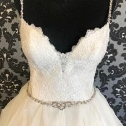 Something Blue Mori Lee Women's Wedding Dress Tulle/Lace Ivory Size 8 Tulle