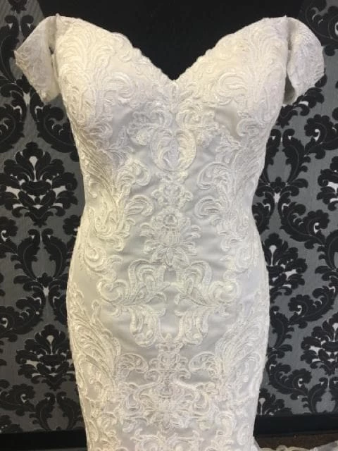 Something Blue Wedding Stella York Women's Wedding Dress Lace Ivory Size 14 Sheath 5 Something Blue Wedding Stella York Women's Wedding Dress Lace Ivory Size 14 Sheath