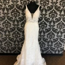 Something Blue Calla Blanche Size 14 Ivory Mermaid Deep V Sleeveless Lace Mermaid WEDDING DRESSES