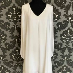 Something Blue White House Black Market Women's Formal Chiffon Ivory Size 4