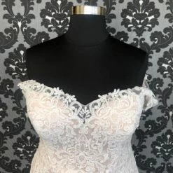 Something Blue Private Label Women Wedding Dress Lace Ivory/Blush Size 28 WEDDING DRESSES