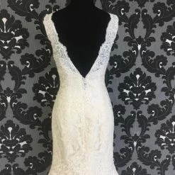 Shopsomethingblue Ivory Size 4 WEDDING DRESSES