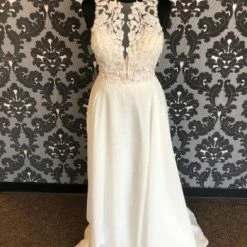 Something Blue Madeline Gardner Wedding Dress Chiffon Ivory Size 12 Sleeveless WEDDING DRESSES
