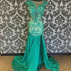PROM Size 4 Emerald MacDuggal Lace Fit & Flare