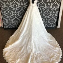 Something Blue Mori Lee Wedding Dress Lace/Beading Ivory8 A-line AS IS PILLING THROUGHOUT