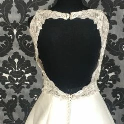 Something Blue WEDDING DRESSES Justin Alexander JOLYNN Women's Wedding Dress Bengaline Ivory Size 8