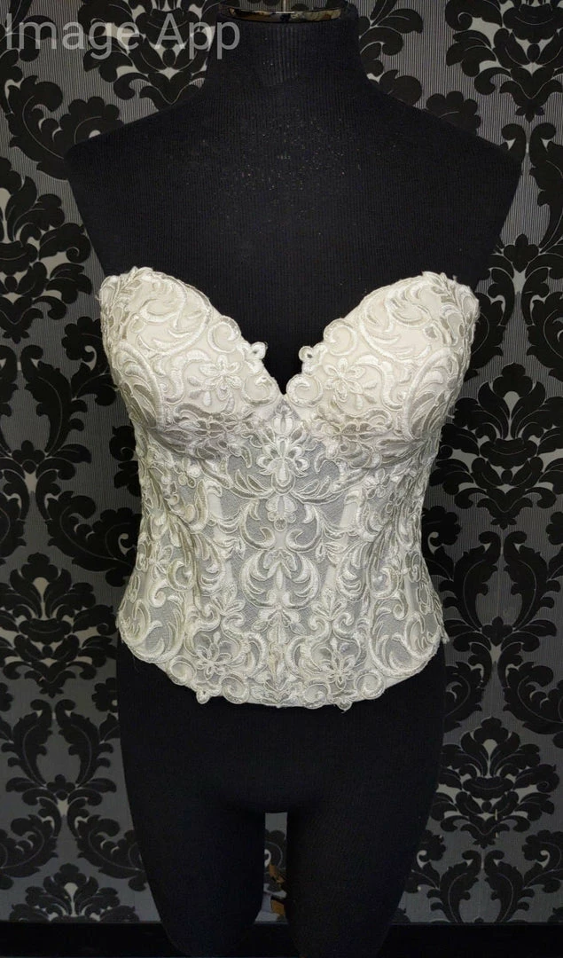 Something Blue Size 12 Ivory Martina Liana Lace Strapless Bodice Sweetheart WEDDING DRESSES 3 Something Blue Size 12 Ivory Martina Liana Lace Strapless Bodice Sweetheart WEDDING DRESSES