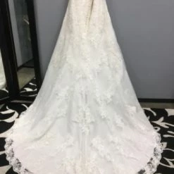 Something Blue WEDDING DRESSES Allure Romance Wedding Dress Lace Ivory Size 32 Strapless A-line