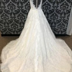 Something Blue WEDDING DRESSES Essense Of Australia D2347CR Lace/Beading AS IS SMALL TEAR ON ILLUSION BY BUTTON