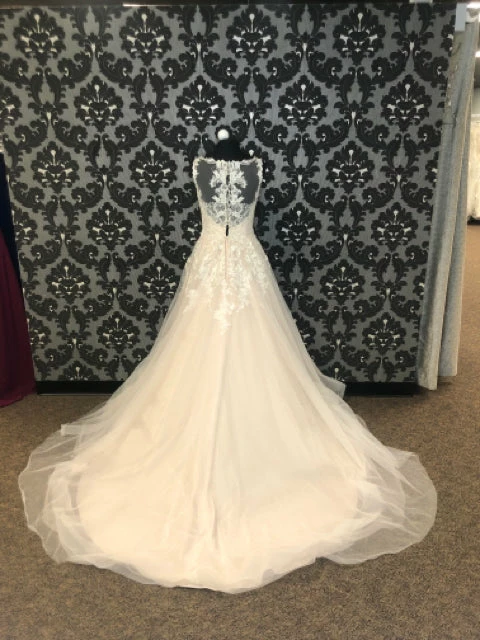 Something Blue Stella York 6436 Women's Wedding Dress Lace/Tulle Ivory/Moscato 7 Something Blue Stella York 6436 Women's Wedding Dress Lace/Tulle Ivory/Moscato