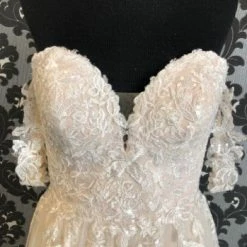 Something Blue Essense Of Australia D2537 Women's Wedding Dress Lace/Tulle WEDDING DRESSES