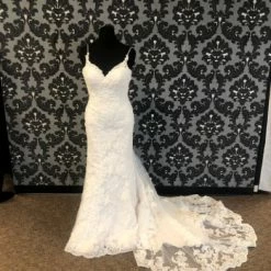 Something Blue WEDDING DRESSES Ella Rose BE295 BRIANNA Wedding Dress Lace Ivory Size 12 Sheath "PRICED AS IS"