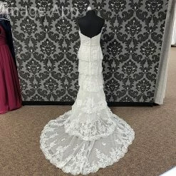 Something Blue Allure Bridal D268 Women's Wedding Dress Sequin Lace Ivory AS IS HOLE IN TRAIN